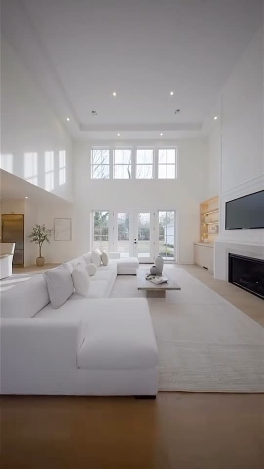 69 Winding Way, Little Silver